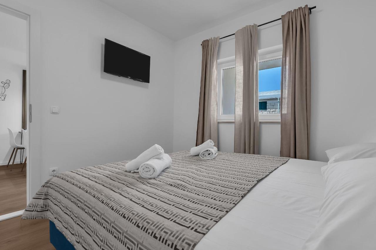Rafael Apartment Makarska Exterior photo