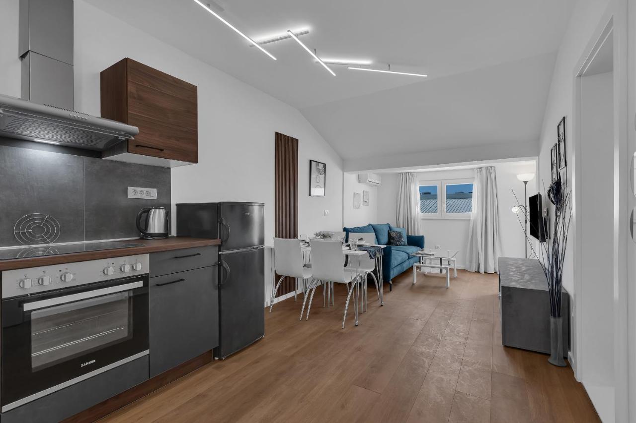 Rafael Apartment Makarska Exterior photo